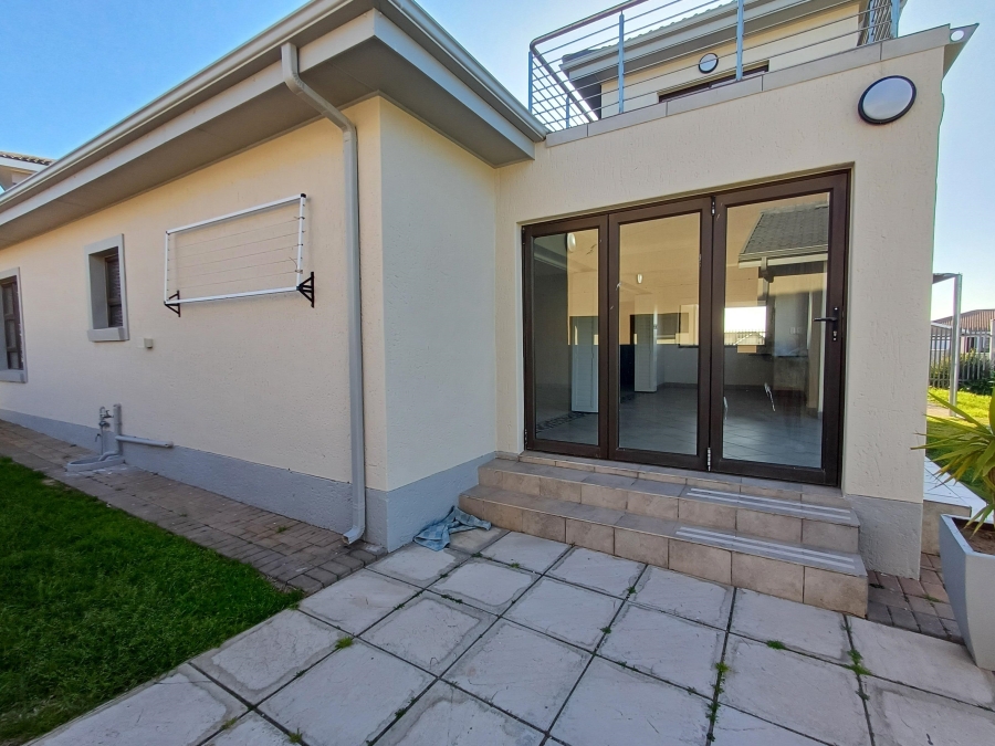 3 Bedroom Property for Sale in Hartenbos Heuwels Western Cape